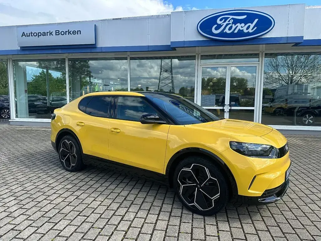 Gebraucht Ford Capri Premium 210 kW (286 PS) 2025 Gelb SUV