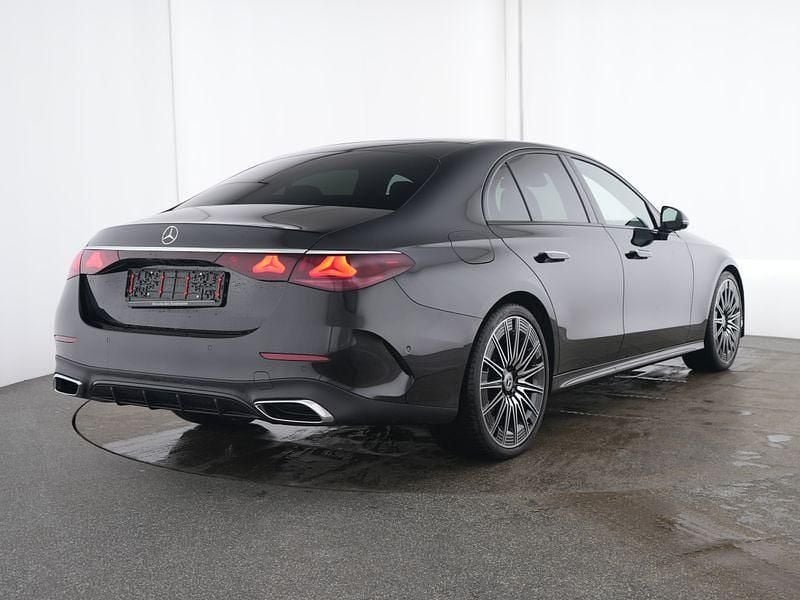 Gebraucht Mercedes E450 AMG 367 PS (269 kW) 2025 Schwarz Limousine