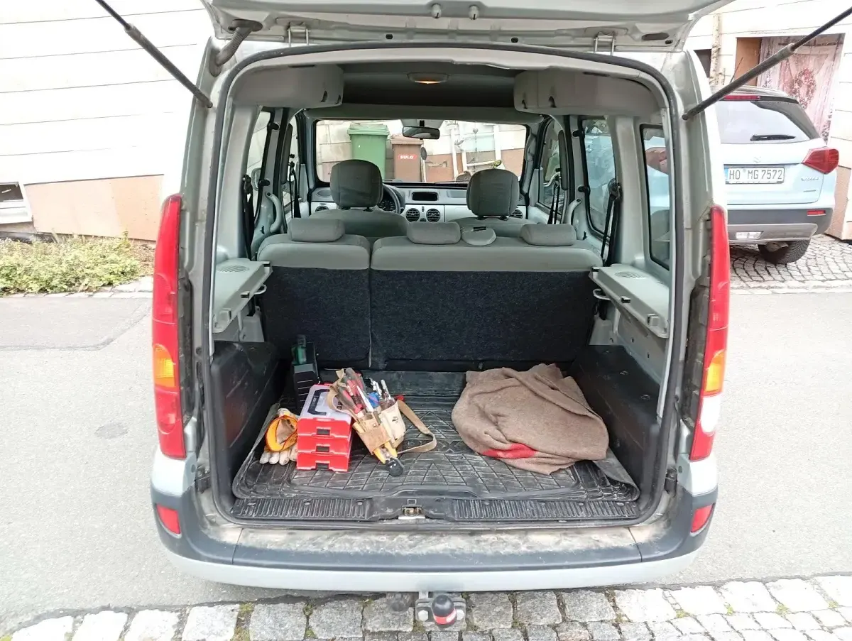 Gebraucht Renault Kangoo 95 PS (69 kW) 2005 Silber Van / Kleinbus