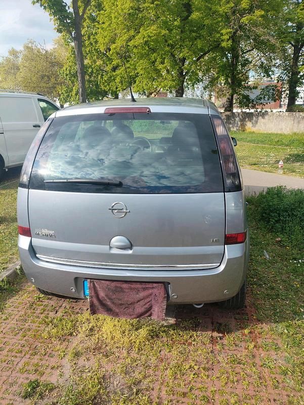 Second-hand Opel Meriva 105 CP (77 kW) 2008 Gri Monovolum