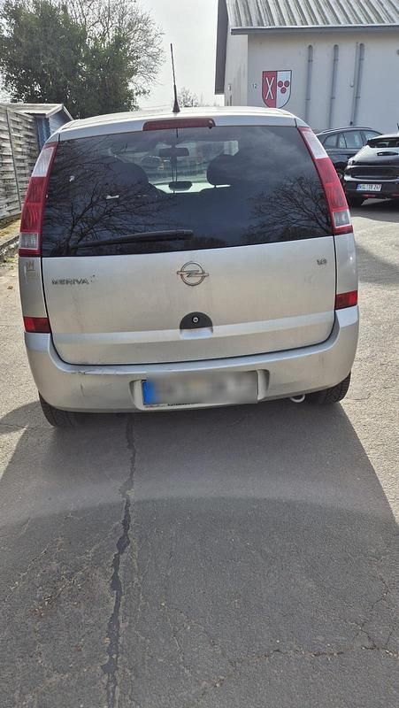Gebraucht Opel Meriva 101 PS (74 kW) 2005 Silber Van / Kleinbus