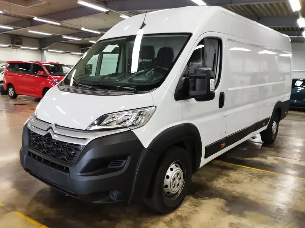 Gebraucht Citroën Jumper 165 PS (121 kW) 2024 Weiß Van / Kleinbus
