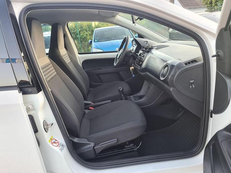Gebraucht VW up! 65 PS (47 kW) 2021 Weiß Kleinwagen