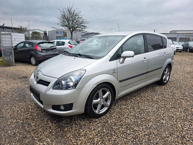 Silber Gebraucht 2008 Toyota Corolla Verso Sol Van / Kleinbus | 3.499 € (Guter Preis) - Bild 1/4