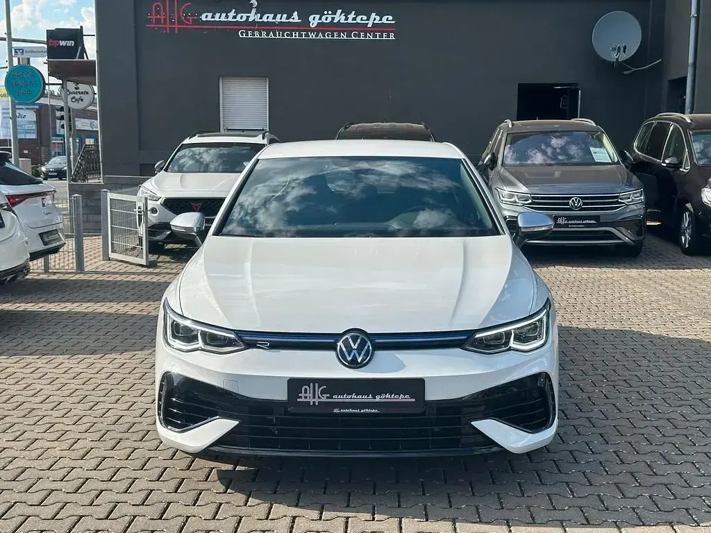 Gebraucht VW Golf VIII R 320 PS (235 kW) 2023 Weiß Limousine