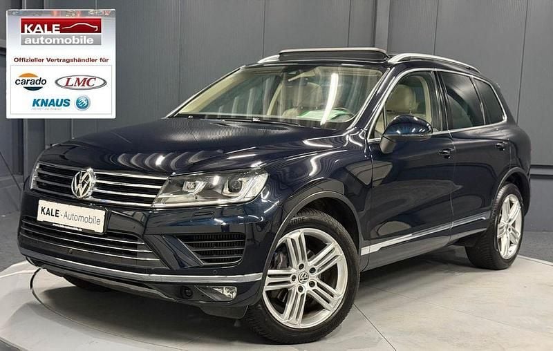 Moonlight blue perleffekt Gebraucht 2017 VW Touareg Terrain Tech SUV | 26.970 € (Fairer Preis) - Bild 1/4