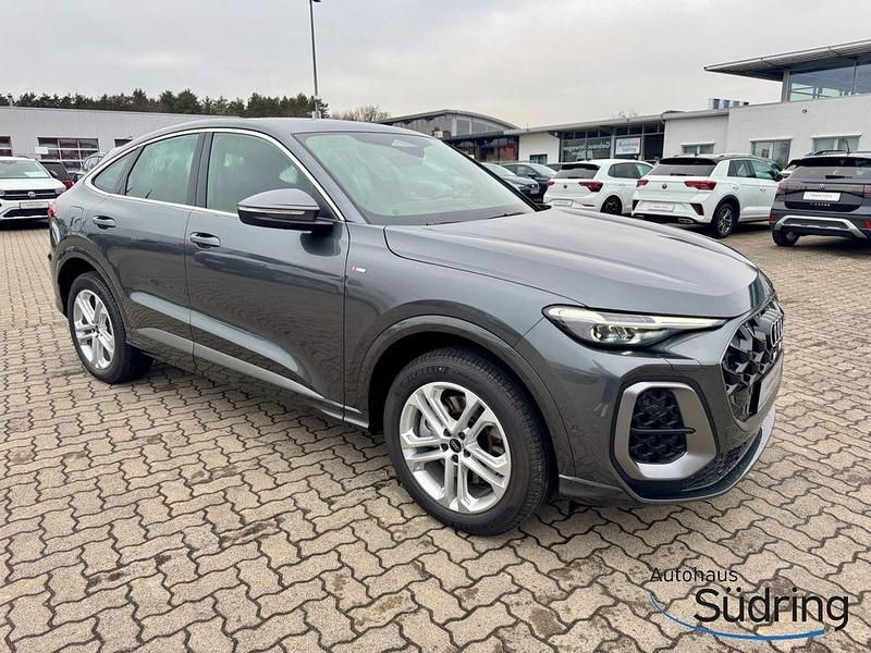 Neu Audi Q5 Sportback S-Line 204 PS (150 kW) 2026 Daytonagrau perleffekt SUV