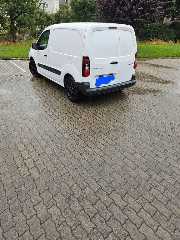 Gebraucht Peugeot Partner 97 PS (71 kW) 2018 Weiß