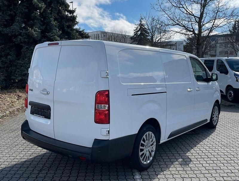 Gebraucht Opel Vivaro 122 PS (89 kW) 2020 Weiß Van / Kleinbus