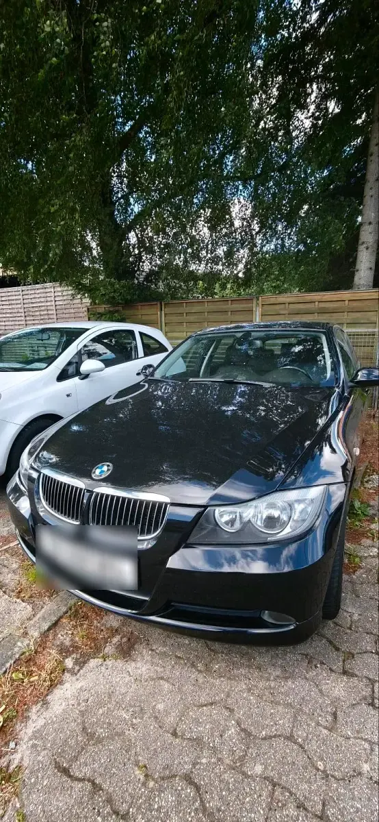 Gebraucht BMW 325 197 PS (144 kW) 2007 Schwarz Kombi