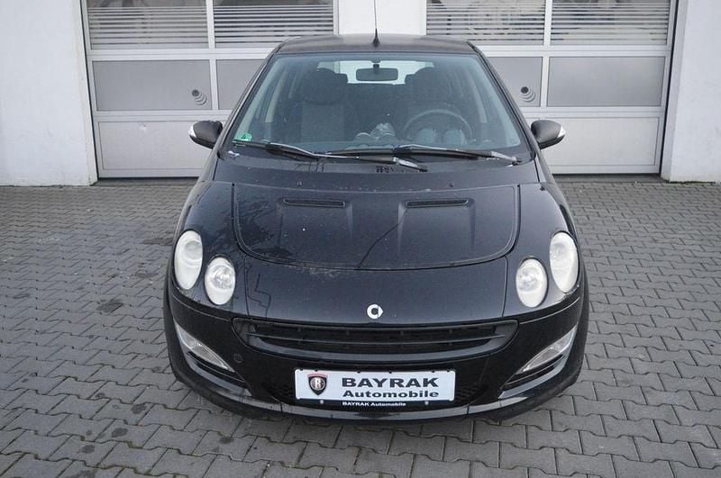 Second-hand Smart ForFour Pulse 95 CP (69 kW) 2006 Negru Hatchback