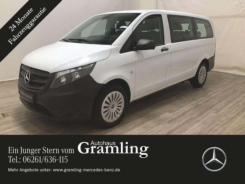 Arktikweiß Gebraucht 2022 Mercedes Vito Van / Kleinbus | 33.499 € (Fairer Preis) - Bild 1/4
