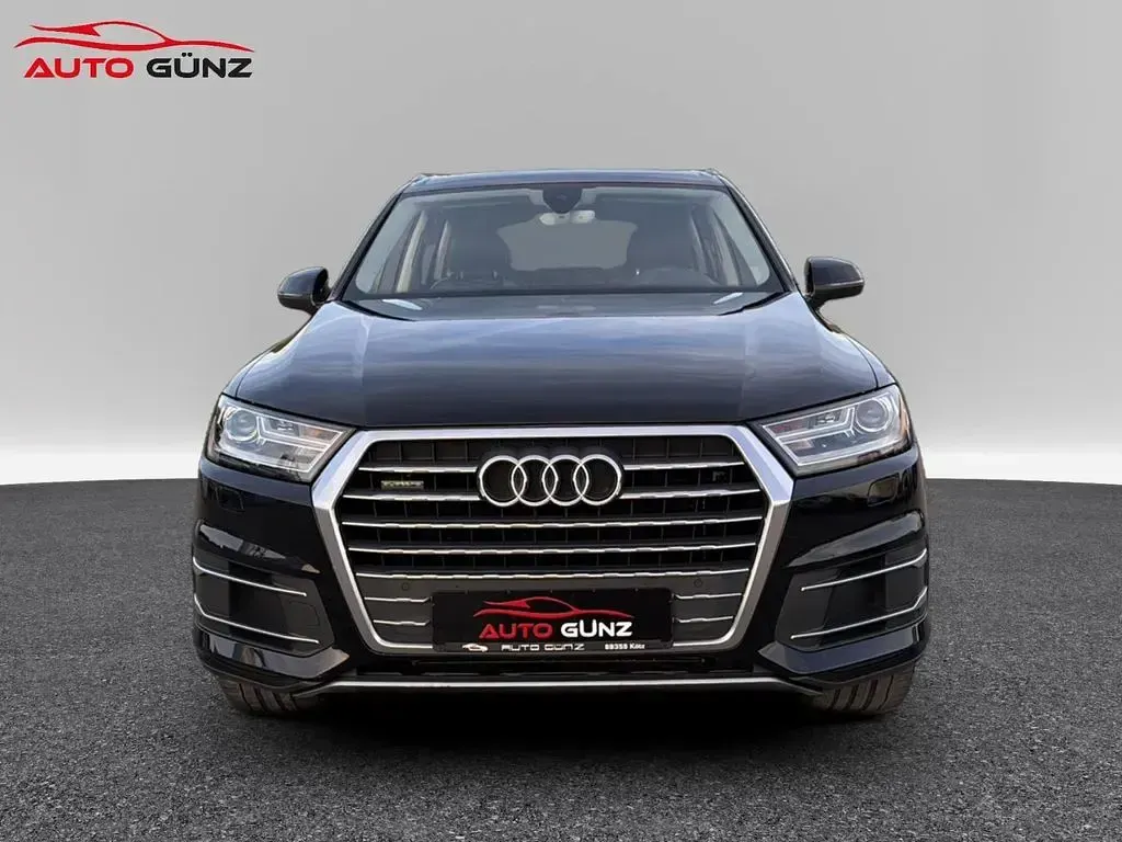 Używany Audi Q7 Design 272 KM (200 kW) 2016 Czarny SUV