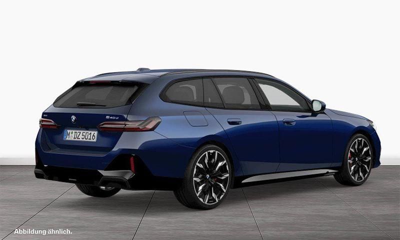 Gebraucht BMW 540 M Sport 303 PS (222 kW) 2025 Bmw individual tansanitblau Kombi