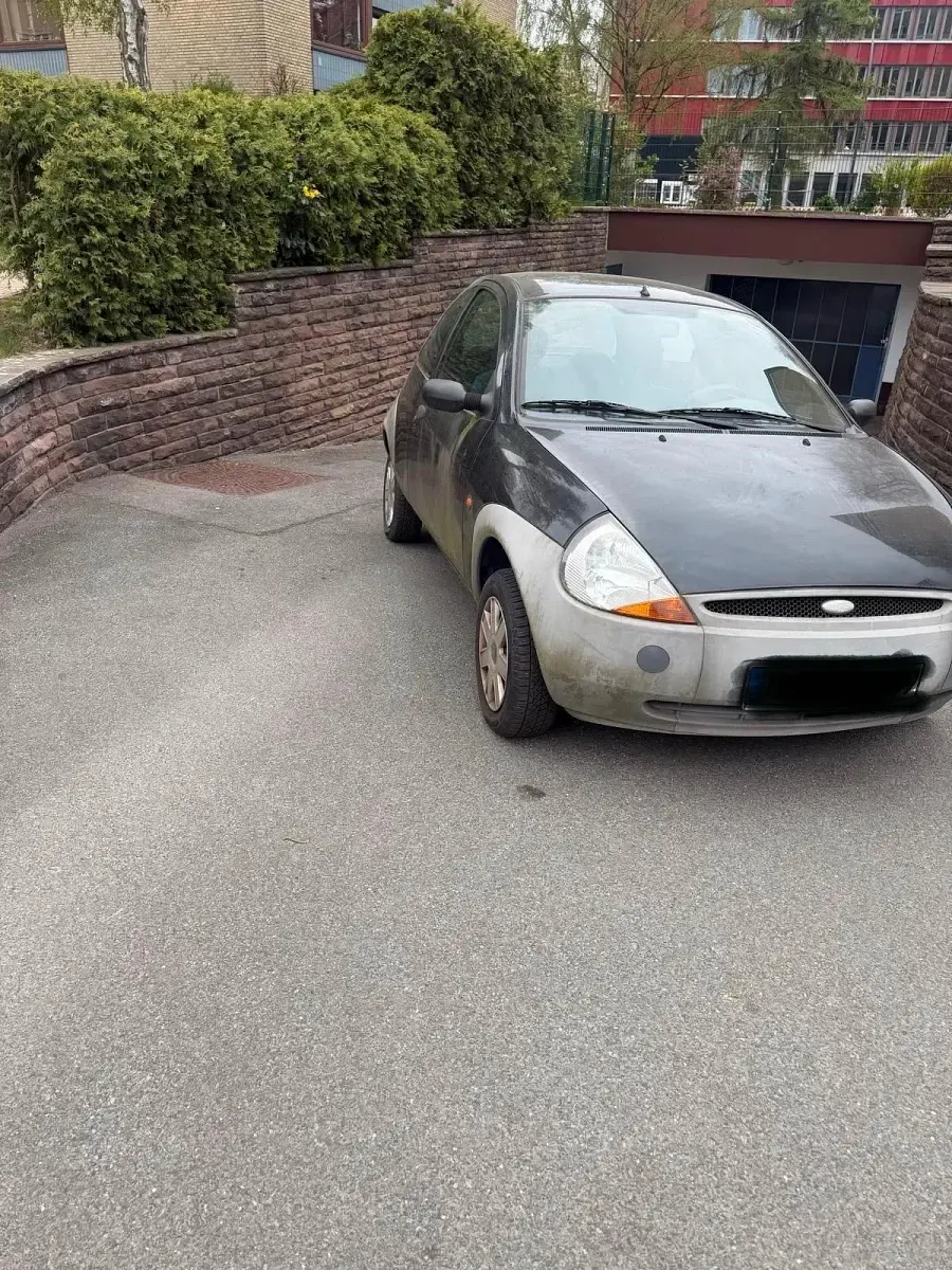 Gebraucht Ford Ka 60 PS (44 kW) 2007 Schwarz Kleinwagen