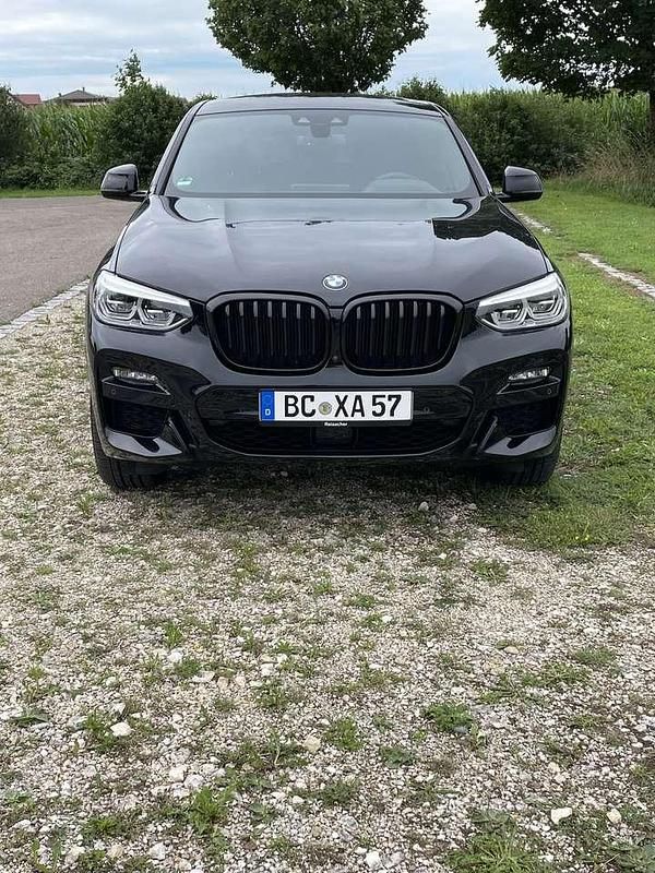 Gebraucht BMW X4 M Sport 190 PS (139 kW) 2020 Schwarz SUV