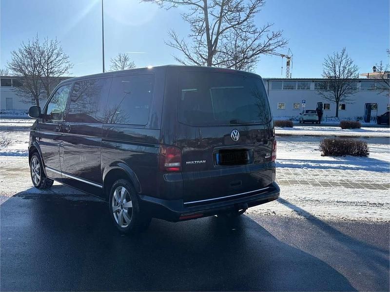 Gebraucht VW T5 Cup 179 PS (131 kW) 2014 Schwarz Van