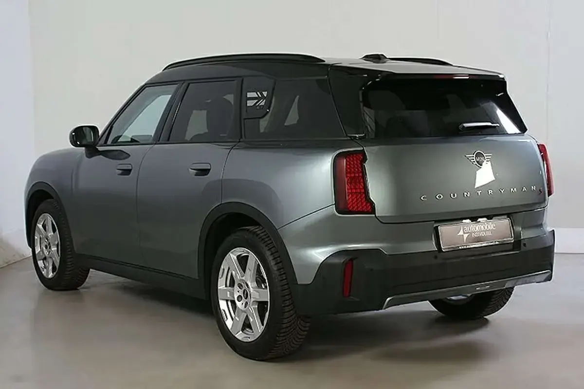 Gebraucht Mini Cooper S Countryman Classic 218 PS (160 kW) 2025 Smokey green SUV