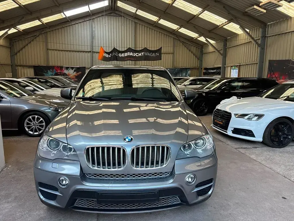 Gebraucht BMW X5 Sport Line 306 PS (225 kW) 2013 Grau SUV
