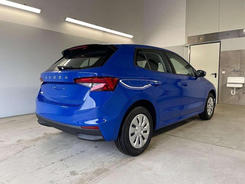 Neu Skoda Fabia Selection 95 PS (69 kW) 2026 [k4k4] energy blau Kleinwagen