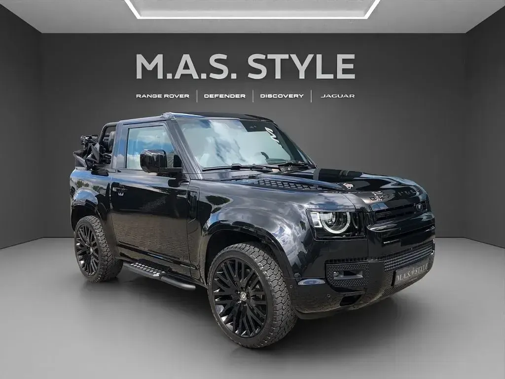 Gebraucht Land Rover Defender 525 PS (386 kW) 2024 Santorini black SUV