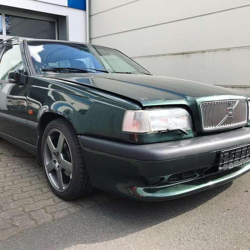 Grün Gebraucht 1996 Volvo 850 Kombi | 15.900 € - Bild 1/4