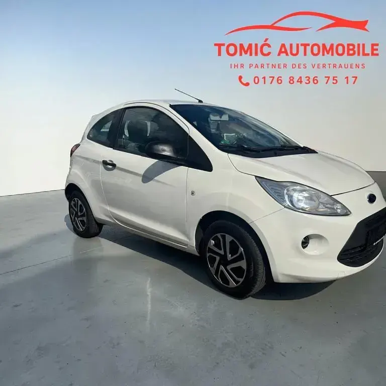 Gebraucht Ford Ka Ambiente 69 PS (50 kW) 2011 Weiß Kleinwagen
