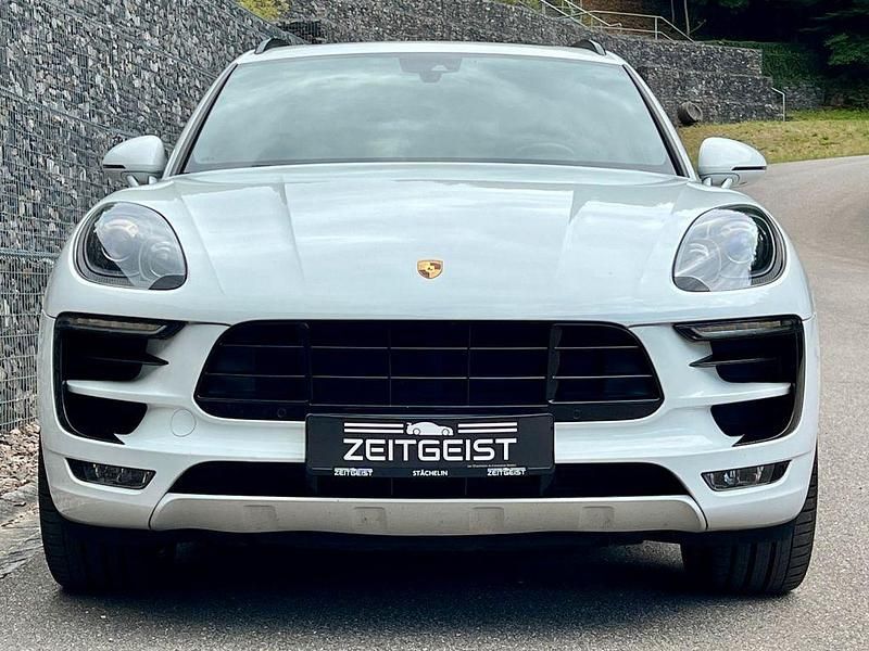 Gebraucht Porsche Macan S 258 PS (189 kW) 2017 Pure white/weiss SUV