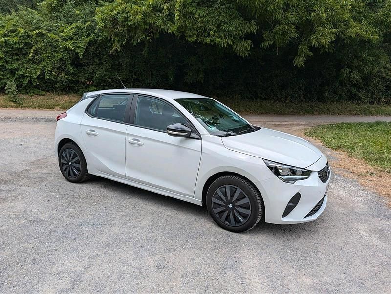 Weiß Gebraucht 2023 Opel Corsa Edition Kleinwagen | 13.000 € (Superpreis) - Bild 1/4