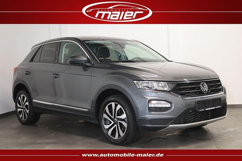 Grau Gebraucht 2021 VW T-Roc Active SUV | 19.800 € (Superpreis) - Bild 1/4