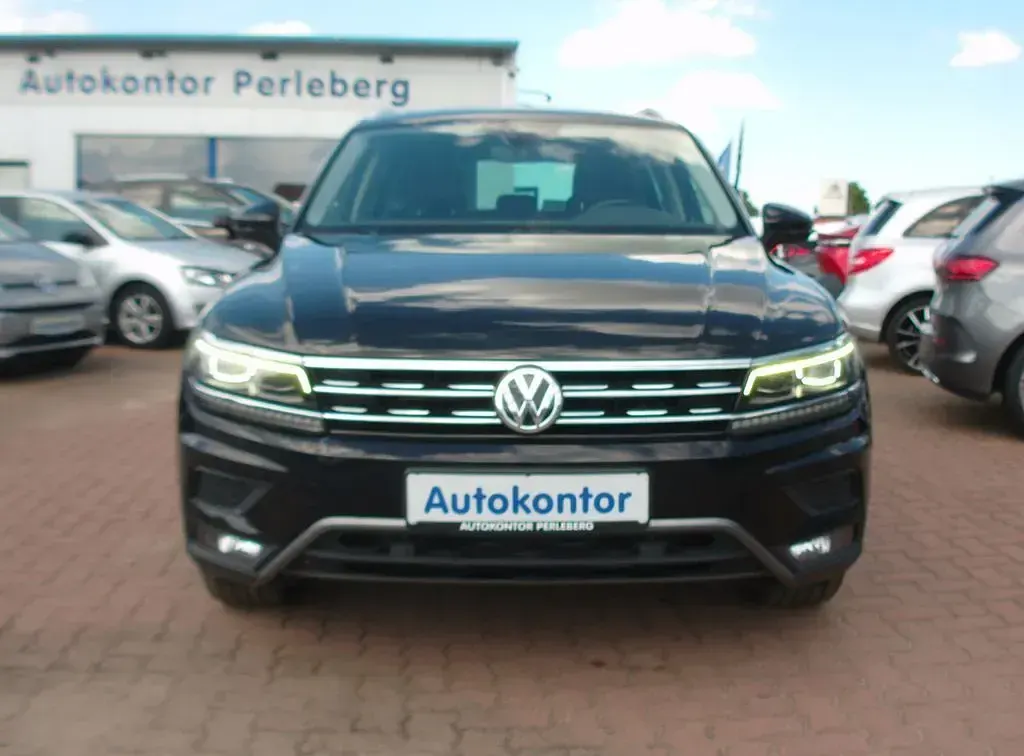 Gebraucht VW Tiguan Highline 150 PS (110 kW) 2018 Schwarz SUV