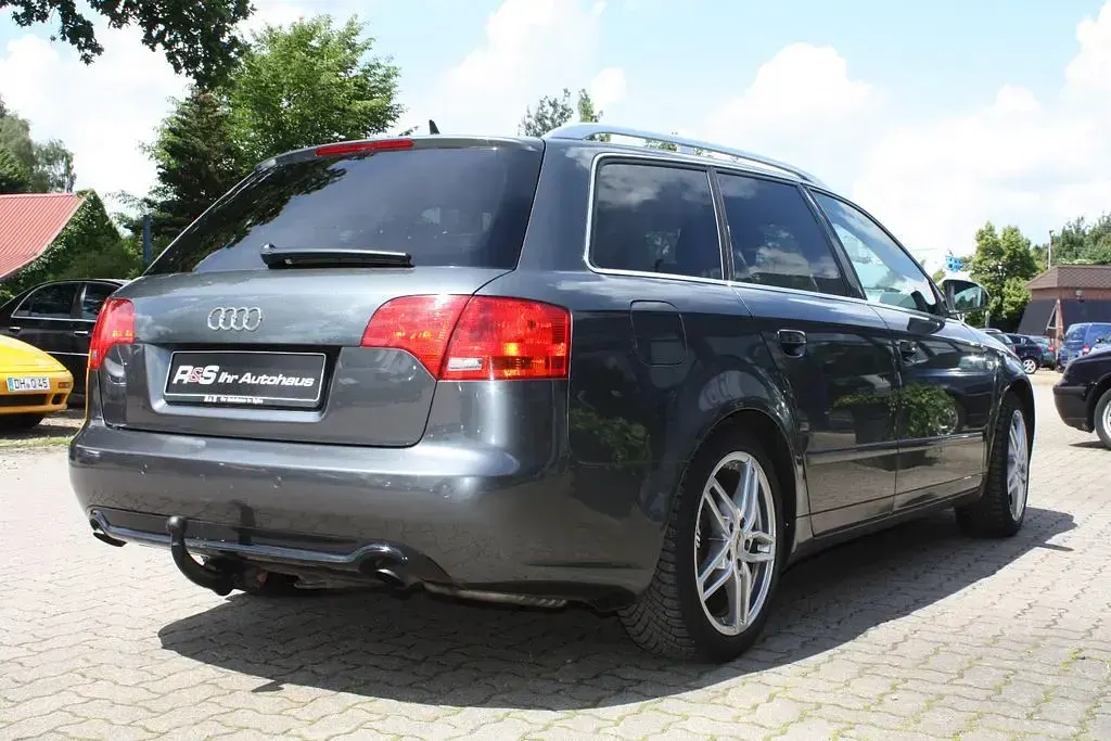 Gebraucht Audi A4 Ambiente 170 PS (125 kW) 2008 Grau Kombi
