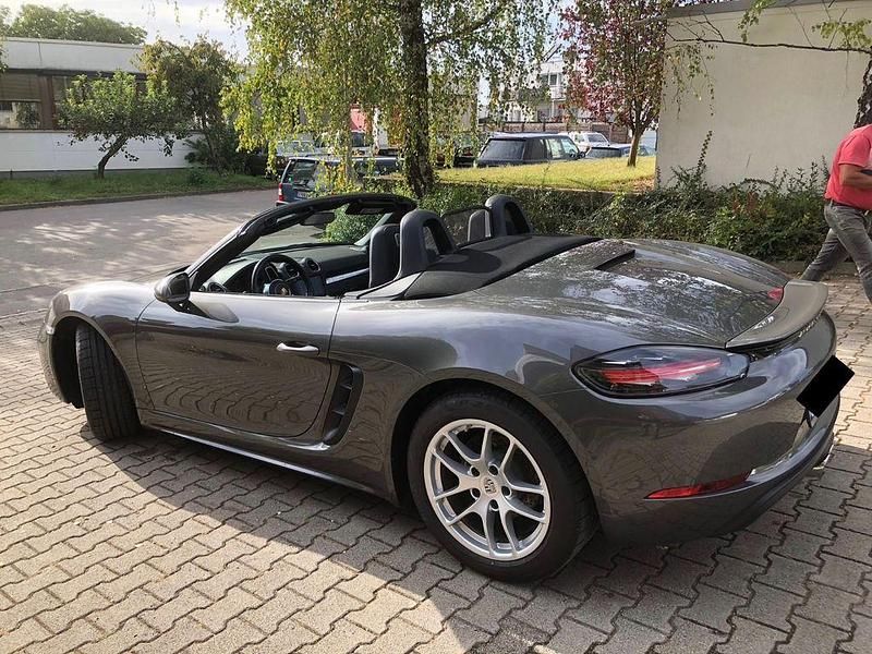 Gebraucht Porsche Boxster 299 PS (219 kW) 2019 Grau Cabrio