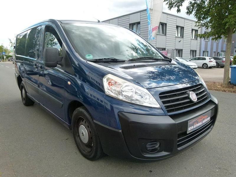Blau Gebraucht 2010 Fiat Scudo Van / Kleinbus | 2.800 € - Bild 1/4