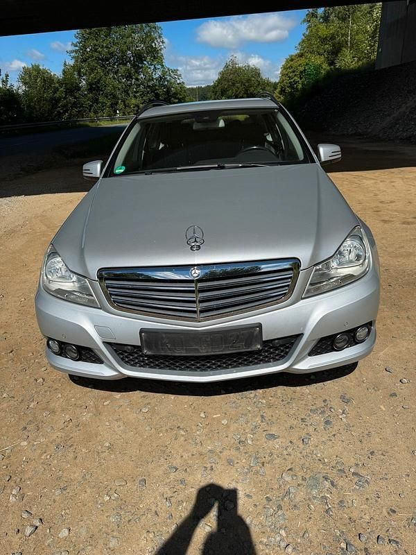 Gebraucht 2011 Mercedes C200 Kombi | 4.850 € (Superpreis) - Bild 1/4