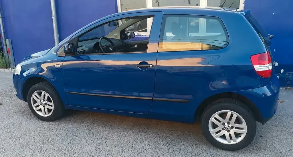 Gebraucht VW Fox 75 PS (55 kW) 2008 Blau Kleinwagen