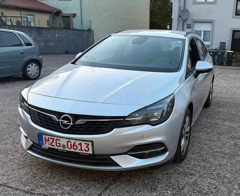 Silber Gebraucht 2021 Opel Astra Business Kombi | 6.900 € (Fairer Preis) - Bild 1/4
