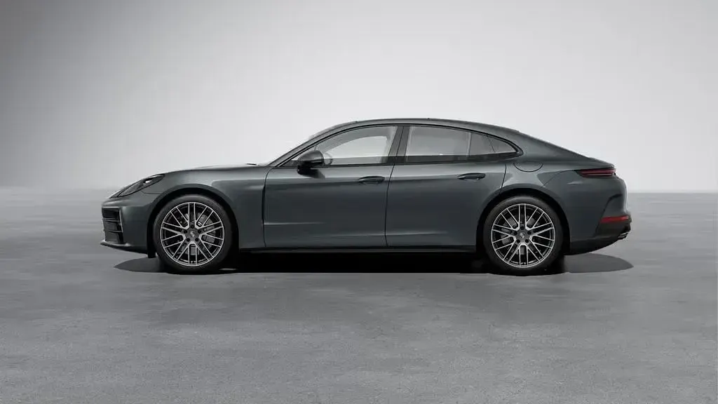 Gebraucht Porsche Panamera 4 E-Hybrid 470 PS (345 kW) 2025 Grau Kleinwagen