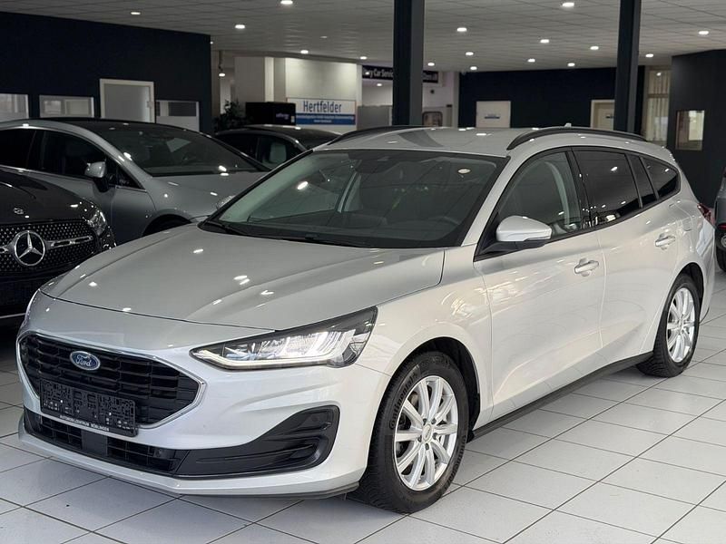 Gebraucht Ford Focus 120 PS (88 kW) 2022 Silber Kombi