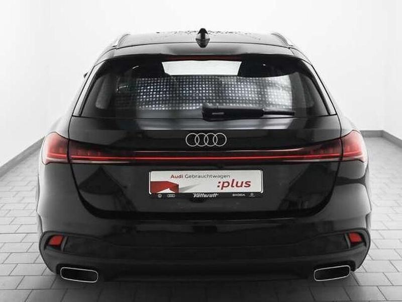 Gebraucht Audi A5 Sport 204 PS (150 kW) 2025 Mythosschwarz metallic Coupé