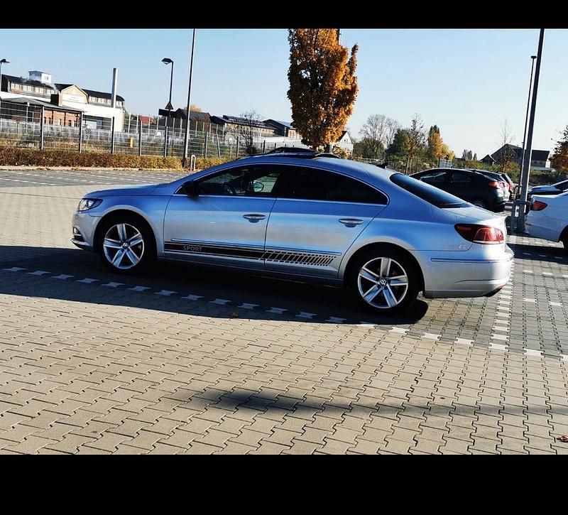 Grau Gebraucht 2012 VW CC Limousine | 8.300 € (Guter Preis) - Bild 1/4