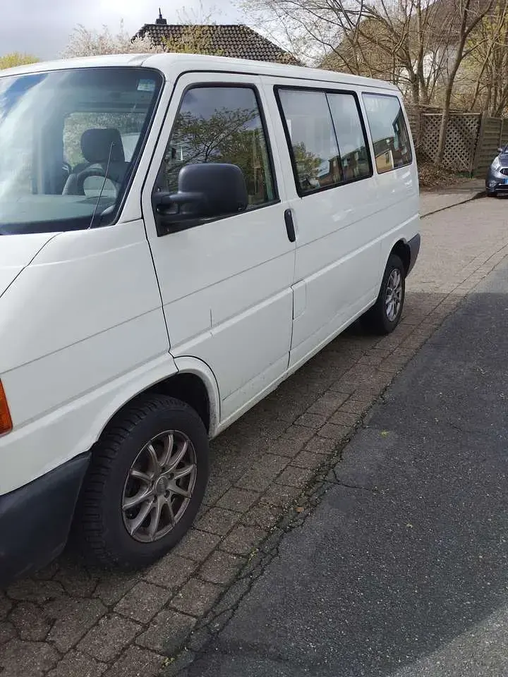 Gebraucht VW T4 88 PS (64 kW) 2001 Weiß Van