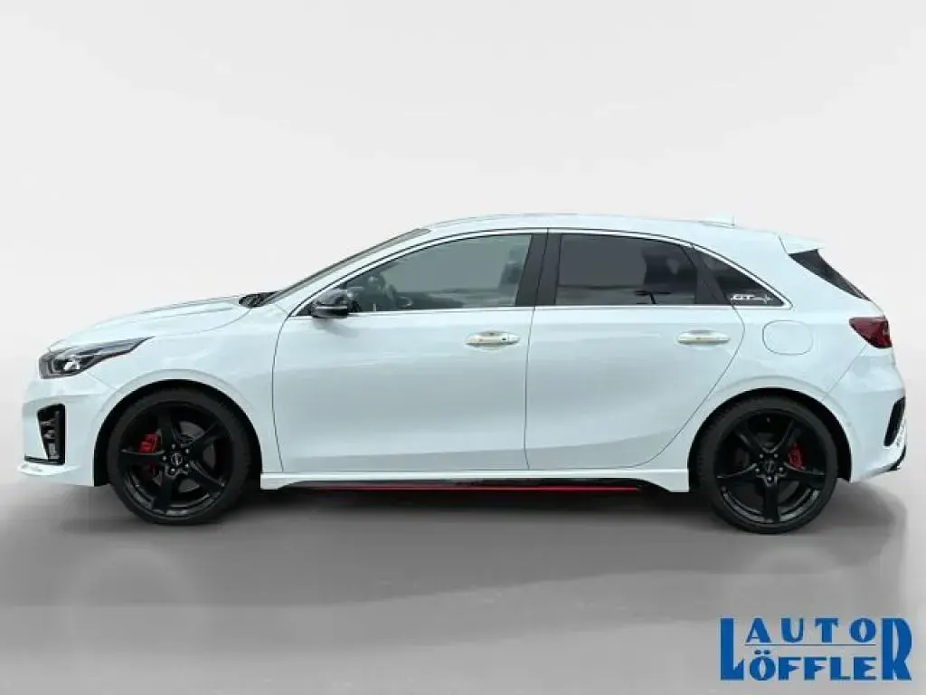 Używany Kia Ceed 204 KM (150 kW) 2018 Biały Hatchback