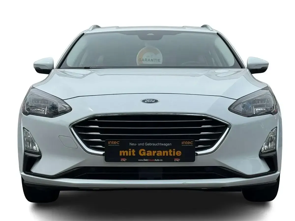 Gebraucht Ford Focus Titanium 155 PS (114 kW) 2020 Weiß Kombi