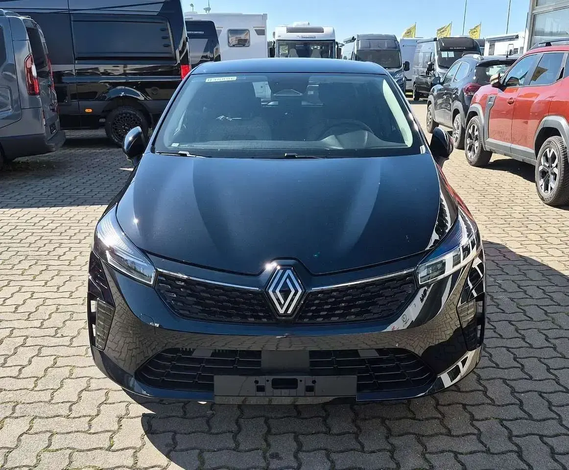 Uusi Renault Clio V 91 HP (66 kW) 2025 Musta Viistoperä