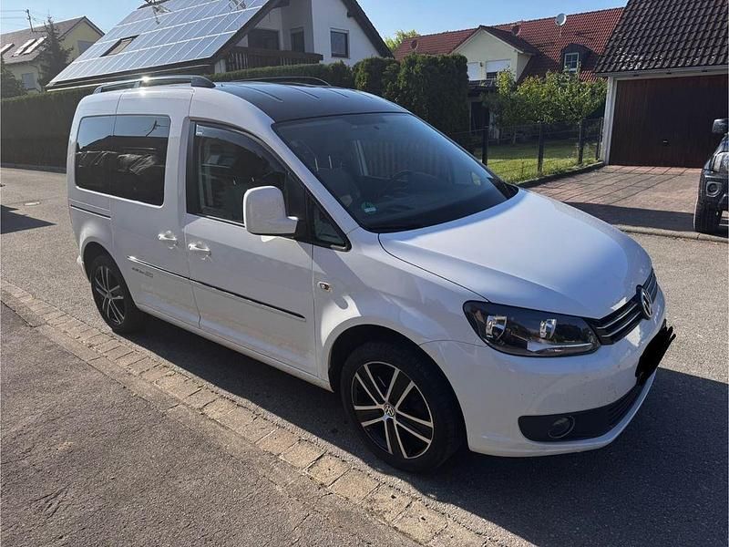 Weiß Gebraucht 2015 VW Caddy Edition Van / Kleinbus | 10.199 € (Fairer Preis) - Bild 1/4