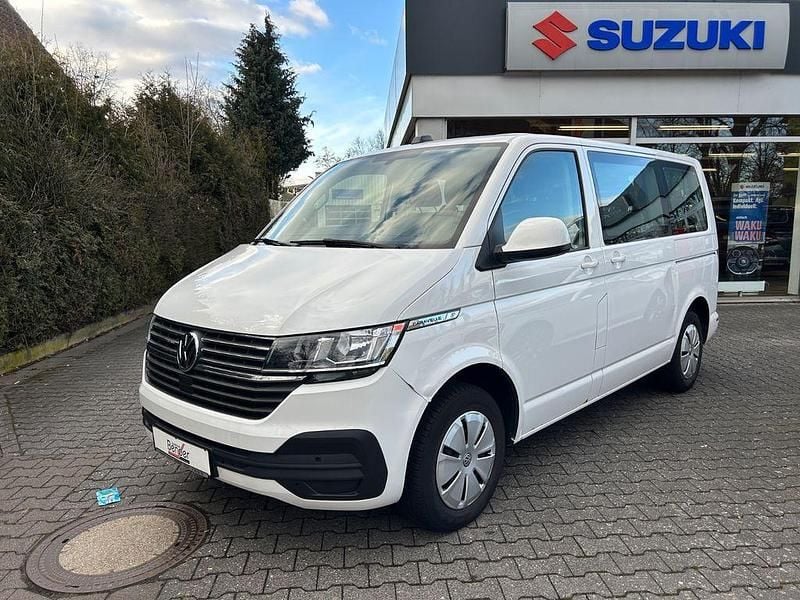Gebraucht VW Caravelle Comfortline 150 PS (110 kW) 2022 Weiß Van / Kleinbus