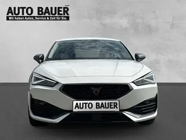 Gebraucht Cupra Leon 150 PS (110 kW) 2023 Weiß Limousine
