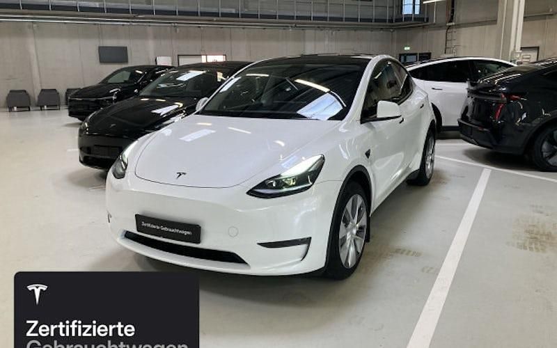 Gebraucht Tesla Model Y 273 kW (372 PS) 2023 Weiß SUV