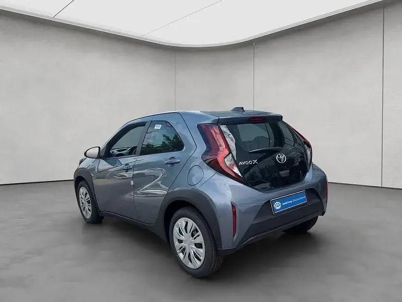 Neu Toyota Aygo X Business Edition 72 PS (52 kW) 2025 Grau SUV